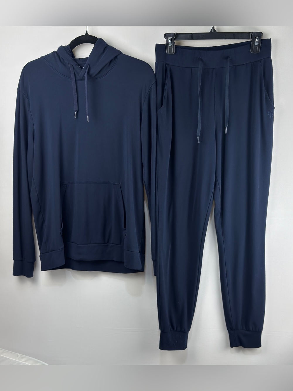 Cozy Earth Relaxed Navy Jogger Pants/Long-sleeve Hooded Top Women's Small